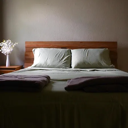 Bed and breakfast West Brickell Lodging House